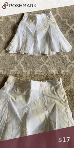 NWT Confetti of France skirt New Confetti of France skirt. 67% cotton 33% polyamide confetti Bottoms Skirts Summer Fitted Tennis Skirt, Cute White Skirted Skort, Cute White Lined Skort, Kids Bottoms, Confetti, Boutique, France, Skirt, Best Deals