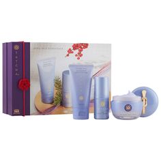 Tatcha Gift Set, Sephora Gifts, Sephora Holiday, Holiday Lip, Sephora Favorites, Essentials Set, Sephora Beauty, Hydrating Moisturizer, Skincare Gift Set