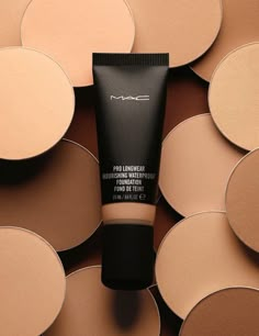 M·A·C Pro Longwear Nourishing Waterproof Foundation│M·A·C粉持色24H防水抗汗粉底液 Best Waterproof Foundation, Best Mac Makeup, Mac Foundation, Waterproof Foundation, Cosmetics Products, Sensitive Skin Care, Latest Makeup