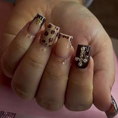 100% durable and reusable Cheetah Designs Nails, Shirt Black French Tip Nails, Tan Flower Nails, Cute Nails Cheetah Print, Square Nails Cheetah Print, Acrylic Nail Designs Cheetah Print, Short Square Cheetah Nails, Short Nails Brown Design, Short Acrylic Nails Cheetah Print