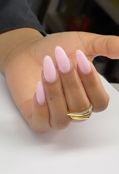 Pink Spring Nails, Trendy Shades, Summery Nails, Glow Nails, Pink Nail, Pink Spring, Minimalist Nails