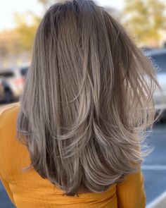 Dusty Blonde, 10 Major Winter Hair Colors, Winter Hair Colour For Blondes, Cool Brown Hair, Ashy Hair, Winter Hair Colors, Mushroom Hair, Medium Hair Color