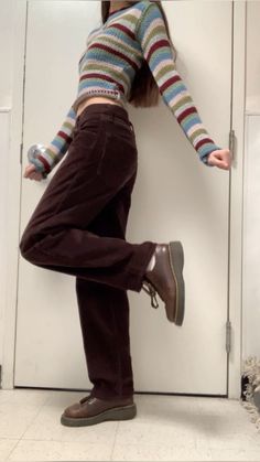 handmade striped sweater levis corduroy baggy dads vintage doc martens outfit inspo Brown Flared Corduroy Pants Outfit, Green And Black Sweater Outfit, Fall Cosy Outfit, How To Style A Striped Sweater, 70s Detective Outfit, 90s Corduroy Outfit, Vintage Doc Martens Outfit, Autumn Outfits Warm Weather, 90s Fall Fashion Aesthetic