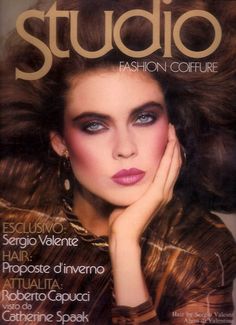 Full-on 80s glamour. Carol Alt 80s Makeup Aesthetic, Decades Makeup, 1980’s Makeup, 80s Photoshoot, Era Makeup, 80's Makeup, Makeup 80s, 80s Hair And Makeup, 80s Makeup Looks