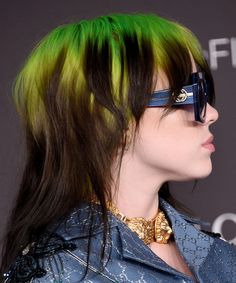 Billie Eilish Hair, Star Haircut, Green Eyes Blonde Hair, Hair Evolution, Dark Blonde Hair Color, Mullet Haircut, Modern Mullet, Look Rock, Dark Blonde Hair