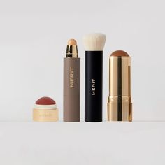 The Intro Set Minimal Makeup Kit, Merit Beauty, Gift Wishlist, Priming Moisturizer, Minimalist Makeup, Makeup Sets, Clean Vegan, Minimal Makeup, Fragrance Samples