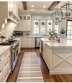 Classic Kitchen Beauty Dream Life House, Dream Kitchens Design, Cook Up A Storm, Classic Kitchen, Dream House Rooms, Cozy Kitchen, Classic Kitchens, Kitchen Plans, Dream House Interior