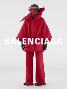 Balenciaga Spring, Balenciaga Style, Balenciaga Fashion, Photoshoot Themes, Solo Exhibition, Robot Design, Fashion Project, Get Up