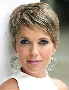 Short Cropped Hair, Over 60 Hairstyles, Crop Hair, Trendy Short Haircuts, Hair Images, Short Hairstyle, Haircuts For Fine Hair