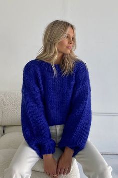 Blue Jumper Outfit, Blue Sweater Outfit, Easy Sweater Knitting Patterns, Royal Blue Sweater, Knit Sweater Outfit, Jumper Outfit, Deep Royal Blue, Blue Knit Sweater, Blue Jumper