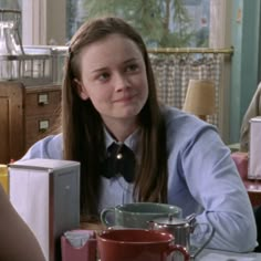 Study Rory, Gilmore Girls Seasons, Team Logan, George Mackay, Alexis Bledel, Lorelai Gilmore, Modest Dresses Casual