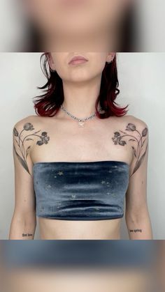 Symmetric Flower Tattoo, Botanical Chest Tattoo Female, Shoulder Tattoos Symmetrical, Symmetric Back Tattoo, Symmetric Tattoos, Vintage Flowers Tattoo, Symmetrical Collarbone Tattoo, Delicate Tattoo Sleeve, Collarbone Tattoo Flower