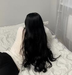 Long Hair Aesthetic Vision Board, Healthy Black Hair Aesthetic, Faceless Hair Aesthetic, Black Hair Faceless Aesthetic, Hair Vision Board Ideas, Long Black Hair Aesthetic Faceless, Black Wavy Hair Aesthetic, Black Hair Pale Skin Aesthetic, Black Long Hair Aesthetic