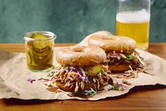 Ready to wow your Super Bowl LIX guests with an unforgettable twist on classic comfort food? Introducing Louisiana Pulled Pork on Glazed Donuts, a dish that’s