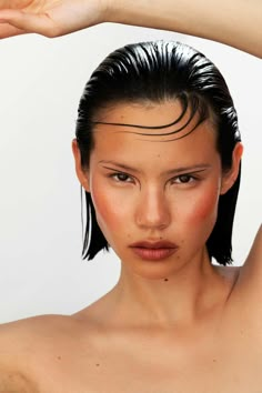 Wet Hairstyles, Wet Look Hair, High Fashion Hair, Runway Hair, Beauty Photoshoot, Slick Hairstyles, Beauty Shoot, Beauty Shots