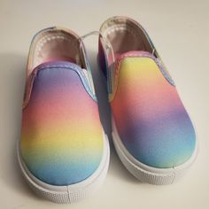 Rainbow Show Slip On Sneakers Size 5 New Playful Low-top Rainbow Sneakers, Rainbow Shoes, On Sneakers, Shoes Color, Slip On Sneakers, Orange Pink, Pink Orange, Color Orange, Kids Shoes