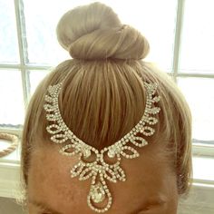 Beautiful Piece Clips In With Alligator Clips On Both Ends. Can Also Be Used As A Back Piece Under A Bun. Wedding Tiara Hairstyles, Tiara Hair, Tiara Hairstyles, Back Piece, Alligator Clips, Back Pieces, Wedding Tiara, Clip Ins, Hair Jewelry