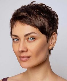 Cool Brown Hair, Pixie Haircut Ideas, Pixie Bob Haircut, Really Short Hair, Short Hairdos, Short Hair Pixie Cuts, Short Hairstyles For Thick Hair, Bob Hairstyles For Fine Hair, Cute Hairstyles For Short Hair