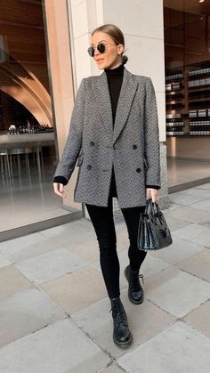 Casual Classy Outfits, Skandinavian Fashion, Winter Fashion Outfits Casual, Outfit Chic, Winter Outfit Inspiration, Stylish Work Outfits