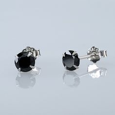 Brand New Men's Silver Black Onyx Stud Earrings Solid 925 Sterling Silver (Stamped) Genuine 1.5ct Natural Black Onyx Gemstones Measurements 5mm Across *Also Available In 4mm & 6mm (Listed Separately) Retail Price $300 Buy With Confidence From A Trusted Seller W/ A 99%+ Feedback Rating! A0151 (Id-1240-) Black Stone Earrings, Mens Accessories Jewelry, Stamped Jewelry, Black Stone, Silver Man, Stone Earrings, Solid 925 Sterling Silver, Black Onyx, Black Silver