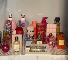 Perfume Combos, Perfume Wishlist, Body Care Collection, Beauty 2023, Fly Girls, Trashy Outfits, Body Fragrance, Serious Skin Care, Spray Lotion