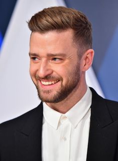 Justin Timberlake at the CMA Awards 2015 | Pictures Justin Timberlake Hairstyle, Crazy Hair Boys, Cool Boys Haircuts, Braids For Boys, Beautiful Haircuts, Summer Haircuts, Men Haircut Styles, Corte De Cabelo Masculino, Mens Haircuts Short