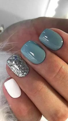 Sns Nails Colors, Unghie Sfumate, Crazy Design, Nails Yellow, Short Gel Nails, Cute Gel Nails, Short Acrylic Nails Designs, Dipped Nails, Fancy Nails