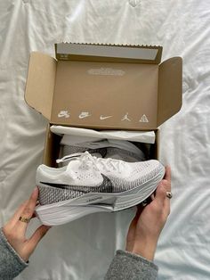 Nike Vaporfly 3 🤍 Nike Running Shoes Outfit, Nike Vaporfly, Track Running Shoes, Invest In Your Health, Runners Workout, Nike Runners, Running Club, Running For Beginners, Cute Nike Shoes