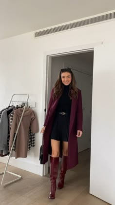 Fashionable Cold Weather Outfits, Classy Cold Weather Outfits, Female Lawyer Fashion, Classy Tips, Korean Tips, Outfit Cold Weather, Lawyer Fashion, Looks Country, Stylish Winter Outfits