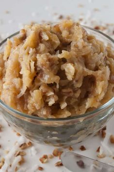 coconut pecan frosting in a glass bowl with the words, coconut pecan frosting