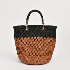 %100 handmade crochet bag Black & Bronze color It is knitted with paper yarn It has a lining inside  There is a pocket detail in it As Atelier Lanazir, we produce timeless bags and home decoration products with high quality, 100% handmade by supporting women's labor. Everyday Woven Yarn Crochet Bag, Casual Black Basket Bag, Casual Crochet Straw Bag Made Of Yarn, Beach Bags With Braided Handles And Yarn Material, Crochet Yarn Shopping Bags, Crochet Basket Bag For Everyday Use, Woven Yarn Bags For Vacation, Casual Crochet Basket Bag, Everyday Shoulder Bag With Braided Handles And Yarn Material