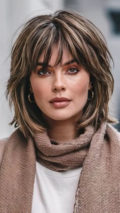 25 Top Winter Haircut Trends 2024 - 2025: Chic Short, Medium, and Long Haircuts for Every Style 2025hair Trends For Women, Fringed Haircut, Kitty Cut Hair 2024 Medium, Brown Shaggy Bob, Haircuts For Medium Hair With Layers, Short Hair 2025 Trends Women, Winter 2025 Hair Color Trends, Kitty Haircut 2024, Trending Short Haircuts 2024