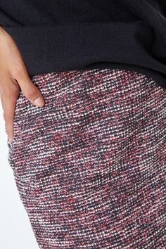 Textured A line Boucle Skirt from Roman. A transitional staple, this boucle textured skirt can be styled in a multitude of ways. Cut from a comfortable stretch, jersey fabric this skirt is cut to a fun knee length. It's designed in a classic, a-line shape and is adorned in a luxurious, boucle fabric offering texture and interest. Its mix of on trend colours make it a really easy piece to style. Pair with fine knitwear, tights and ankle boots for a cosy Autumn look! Boucle Skirt, Cosy Autumn, Autumn Look, Textured Skirt, Oasis Fashion, Boucle Fabric, Fall Looks, Fashion Face, Color Trends