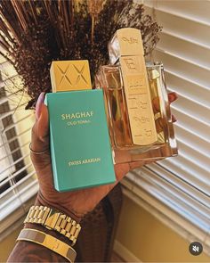 Luxury Products Aesthetic, Perfume Combinations, Perfume Business, Scented Body Oils, Seductive Perfume, Bath And Body Works Perfume