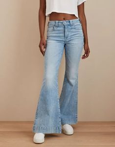 AE Next Level Festival Flare Jean Concert Jeans, Blue Mom Jeans, Jeans American Eagle, Flare Leg Jeans, Trouser Pants Women, Low Rise Jeans, American Eagle Jeans, Wide Leg Denim, American Eagle Outfitters Jeans