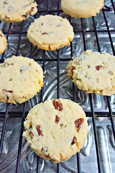 several cookies cooling on a wire rack