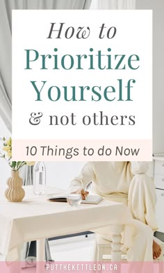 Learn how to make yourself a priority with these 10 things you can do to put yourself first. Whether you're a mom or a woman in any relationship people who put themselves first and prioritize self care are happier and better able to help others. Prioritize yourself starting today. How To Start Living For Yourself, Things To Learn About Yourself, How To Put Yourself First Tips, How To Make People Happy, How To Focus On Yourself And Not Others, How To Make Time For Yourself, How To Make Yourself A Priority, How To Put Yourself Out There, How To Put Myself First