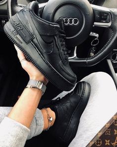 Cheap Air Force 1, Air Force 1 Outfit, Nike Air Force 1 Shadow, Air Force 1 Shadow, New Nike Air Force, Basket Noir, Nike Airforce 1, Street Style Shoes, Spring Summer Trends