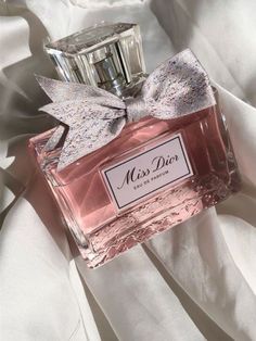 Discover timeless elegance with Miss Dior fragrance. Immerse yourself in the enchanting blend of floral notes and sensual allure. Perfect for the modern woman seeking sophistication and allure. Explore the allure of Miss Dior today! #MissDior #Fragrance #Perfume #Scent #Elegance Dior Aesthetic