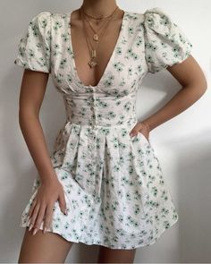 Discover the beauty of summer with these trendy floral dresses. Find fashionable outfit ideas to inspire your summer style. #fashion #aesthetic #outfits #fashionista #fashionable #fashioninspiration #fashionideas #ootd #outfitoftheday #outfitstyle #outfitpost #outfitgoals #outfitideasforwomen #outfitidea #summer #summerstyle #summerdress #summeroutfitideas Spring Dress Outfits, Floral Summer Dresses, Fashion Aesthetic Outfits, Spring Outfits Dresses, Cottagecore Outfits, Wardrobe Tips, Outfits Chic, Dresses Trendy, Nice Style