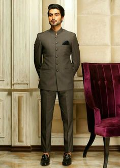 Luxury Men's Unstitched Suit For Ceremonies, Luxury Fitted Suits For Traditional Ceremonies, Traditional Luxury Men's Suits, Luxury Men's Unstitched Suit With Pallu, Luxury Traditional Suits For Reception, Men's Luxury Straight Dress Pants, Luxury Traditional Unstitched Suit For Ceremony, Luxury Unstitched Men's Suit For Ceremony, Classic Nehru Jacket For Groom