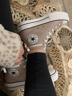 Boty Converse, Cute Converse Shoes, Preppy Shoes, Cute Sneakers, Fresh Shoes, Hype Shoes