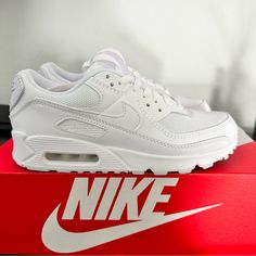 New In Box White Nike Air Max 90 Women’s 7 Men’s 5.5 Nike Max Air 90 Women, Nike Shoes Women Air Max Sneakers, White Air Max 90 Outfit Woman, Nike White Shoes Women, White Air Max 90, Airmax Women, Zapatillas Nike Air Max, Air Max White, Nike Airmax 90