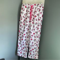 Brand New Never Been Worn, Size S/M Comfortable White Sleepwear Pants, White Long Pants Sleepwear For Home, White Cotton Home Bottoms, White Cotton Hello Kitty Sleepwear, White Cotton Sleepwear With Hello Kitty Print, Cute Cotton Lounging Pants, Cute White Long Pants, Cute White Pants For Sleepover, Casual White Sleep Pants