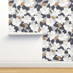 an image of a wallpaper with flowers on it in a room that is white and has wood flooring