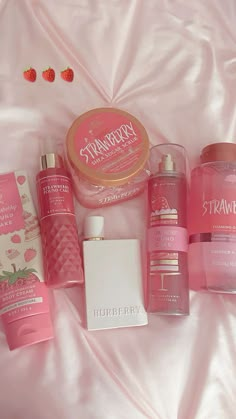 Scent Combos Hygiene Strawberry, Strawberry Pound Cake Scent, Strawberry Scented Perfume, Strawberry Body Mist, Strawberry Scent Combo, Strawberry Body Oil, Strawberry Vanilla Perfume, Strawberry Sent, Strawberry Scented Products