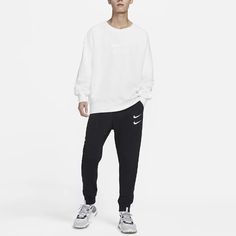 DV9830-100 Sweatshirt White, Crew Sweatshirts, White Sweatshirt, Nike Sportswear, French Terry, Round Neck, Solid Color, Nike, Sweatshirts