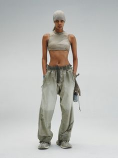 INFOS _Partial elastic waistband, with strap buckle adjuster on both sides._2 concealed zip pockets at the front waist._2 semi-dimensional cargo zippered pockets on both sides of the hips._Double-layered pant cuffs adorned with distressed details._Paratrooper cord adjustment at the leg opening._Elements associated with the LP world are printed throughout. Fabric Specs _fabric 1100% COTTON_fabric 2100% COTTON_fabric 286% COTTON14% POLYAMIDE Tech Components Tech Dye Hiking Cargo Pants, Techwear Cyberpunk, Cute Hiking Outfit, Cuffed Pants, Hiking Outfit, Wardrobe Ideas, Cargo Pants, Zipper Pocket, Elastic Waistband