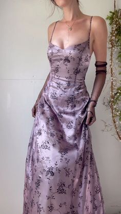 Inspiration Tattoos, Beautiful Maxi Dresses, Purple Outfits, Dress Shopping, Fairytale Dress, Grad Dresses, Glam Dresses