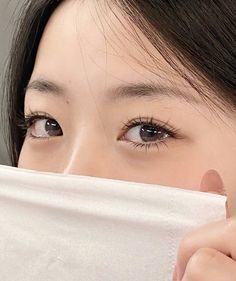 xiaohongshu natural manhua lashes/manga lashes/anime lashes lash extensions cute asian chinese makeup Natural Long Lashes Asian, Long Eyelashes Naturally Asian, Natural Manhua Lash Extensions, Manga Style Lashes, Chinese Eyelash Extensions, Lash Extension For Asian Eyes, Lash Extensions Natural Asian, Asian Lash Lift